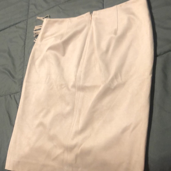 Suede Calvin Klein fringe skirt - Picture 5 of 5